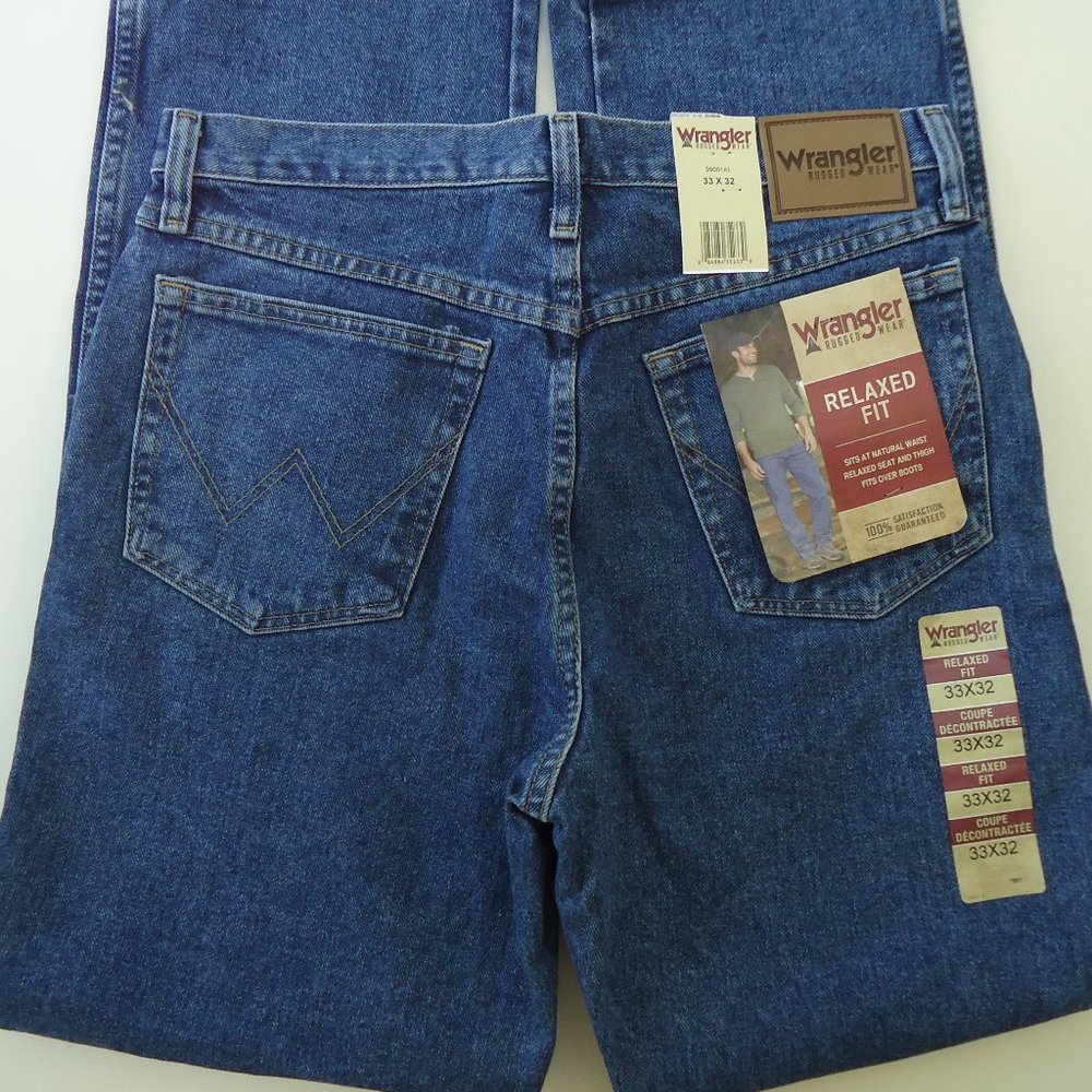 NWT. WRANGLER Men's Denim Jeans.